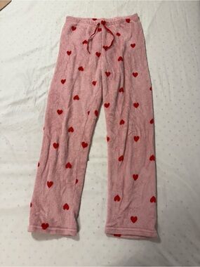 Source Unknown Pink Fuzzy Pajama Pants with Red Heart Print
